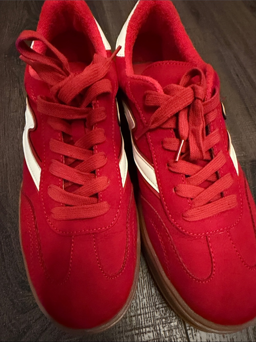 Madden Girl Madden Girl Giia Suede Lace-Up Sneakers Size 9.5